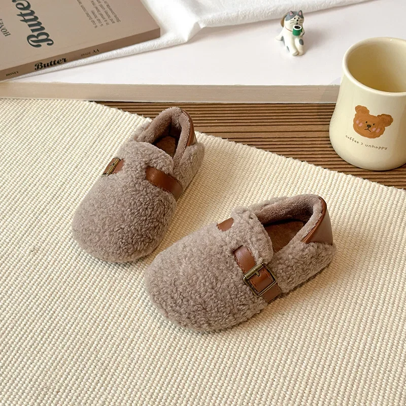 

Милые мокасины для девочек в корейском стиле, милые детские туфли на плоской подошве с круглым носком, мягкая подошва, новинка 2025, зимняя детская теплая обувь, милая элегантная обувь