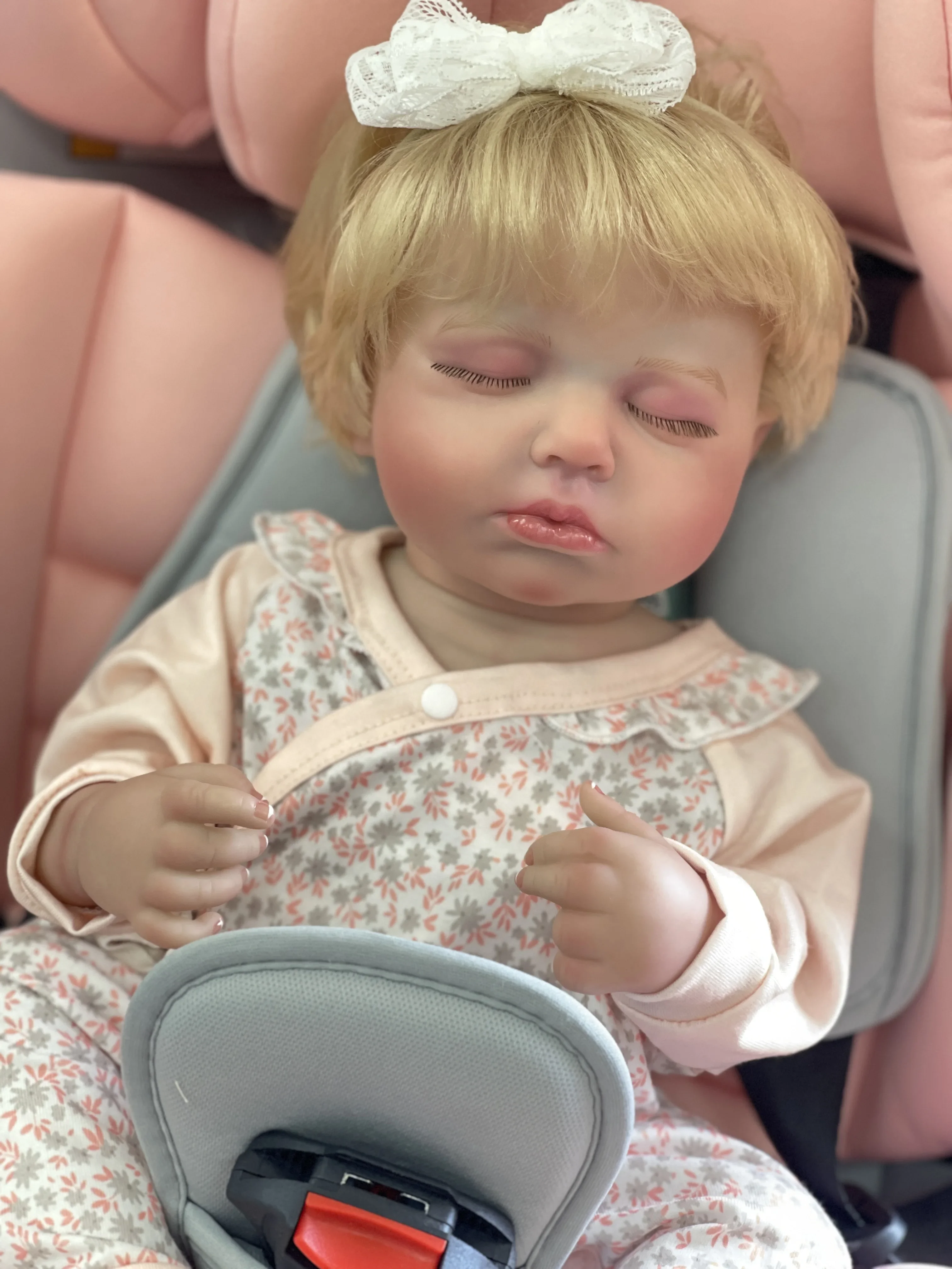 

45cm Rosalie Newborn Full Body Vinyl Lifelike Baby Multiple Layers Painted 3D Skin with Visible Veins Collectible Art Dolls