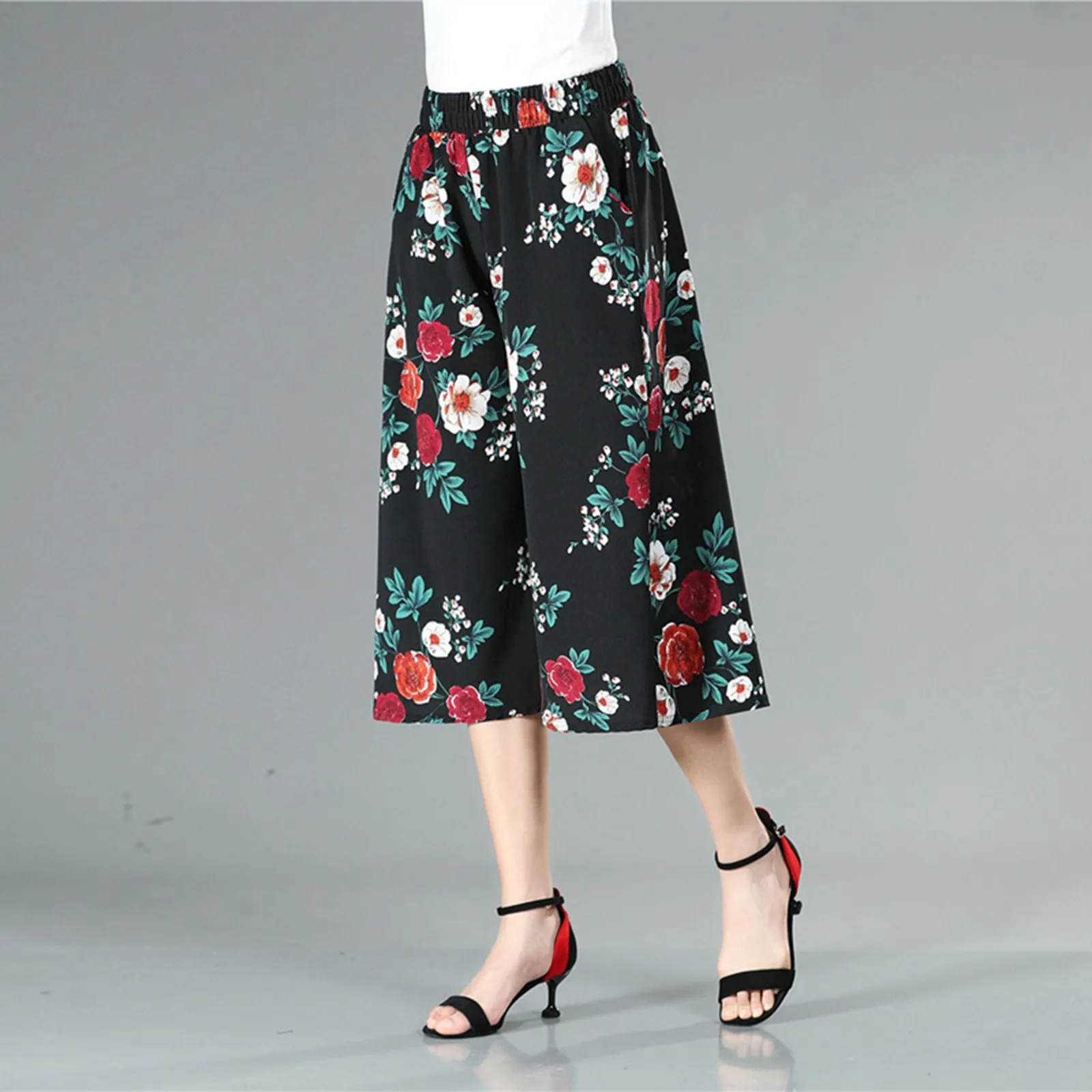 Women Summer Cropped Trousers Bohemian Loose Wide Leg Pants Elastic Waist Floral Boho Palazzo Pants For Vacation Beach Pantalone