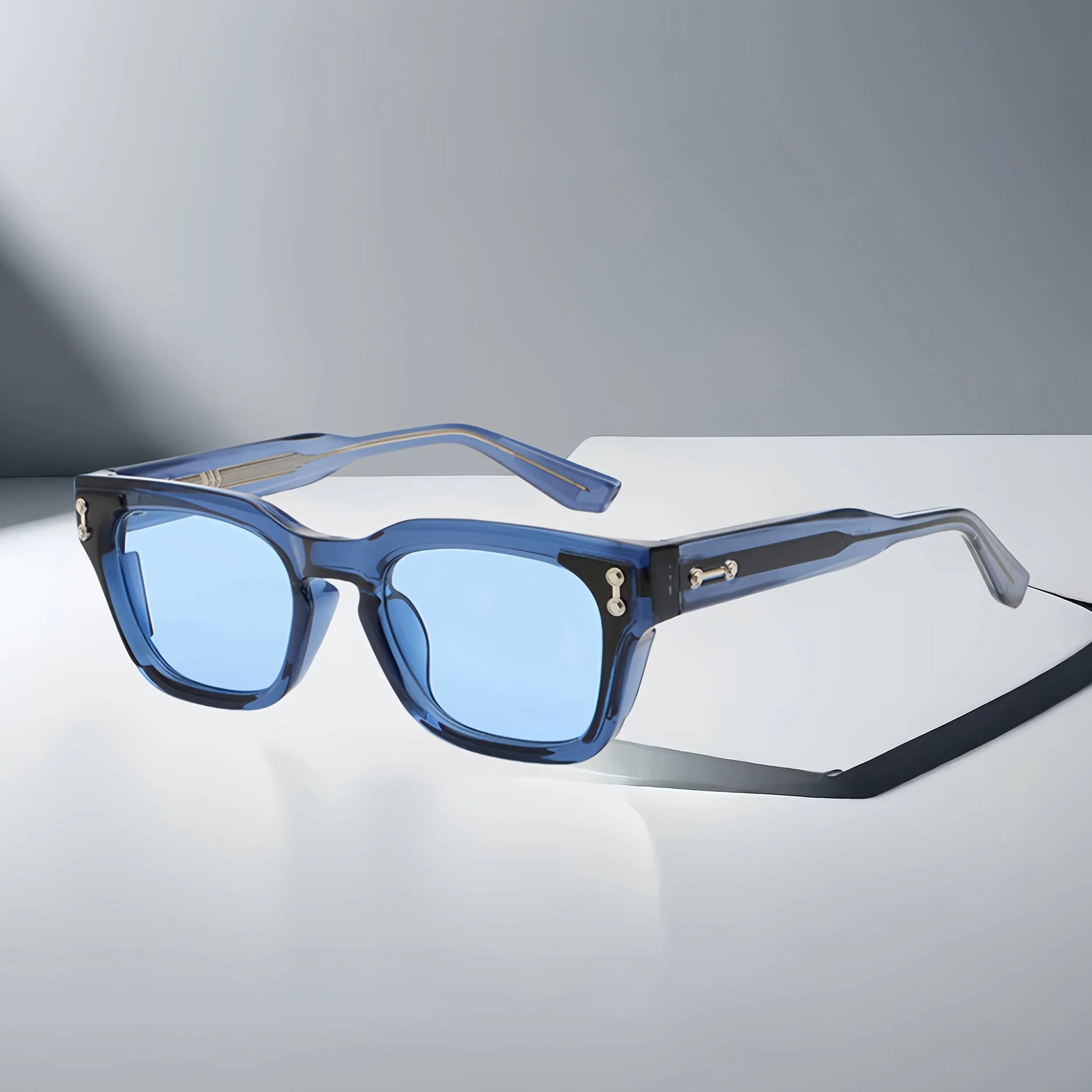 Square full-frame glasses, blue decorative lenses, unisex fashion glasses, choice of trendy photo props and gifts, durable materials, fashion style, trendy accessories
