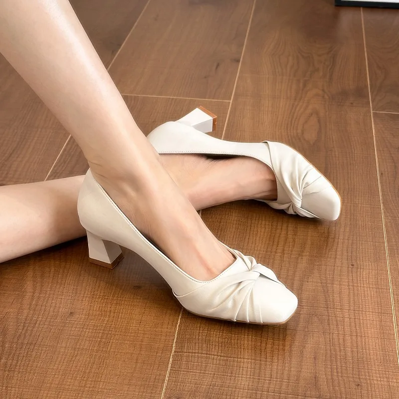 

2026 Women's High Heels Black Knot Block Heel Pumps Square Toe Wide Fit Office Shoes 5CM Q-864