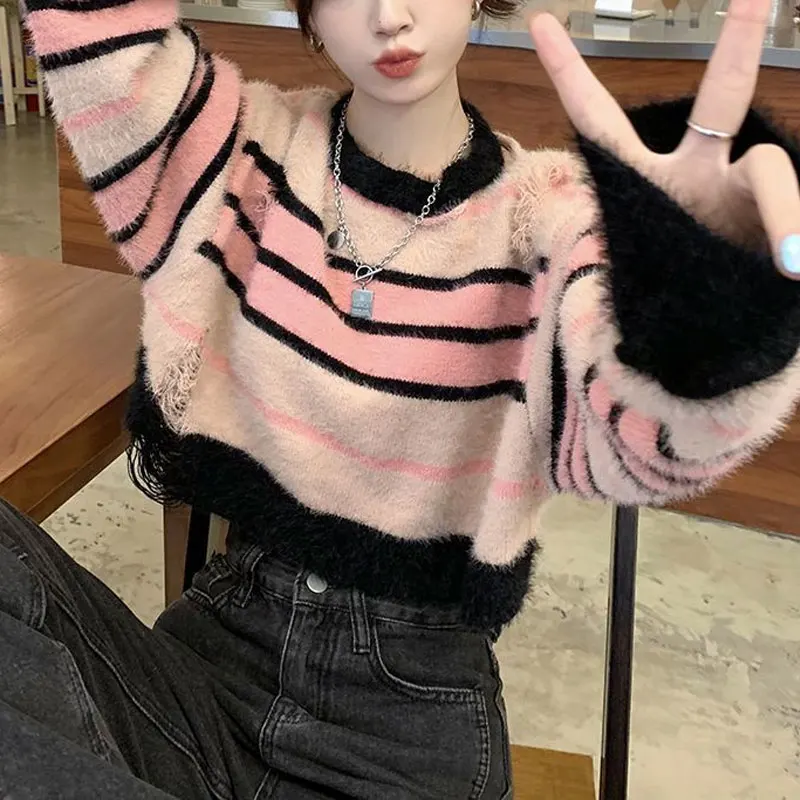 

Hotsweet Frayed Striped Sweaters Autumn Winter Loose Short Female Clothing Contrasting Colors Chic Long Sleeve Knitted Jumpers