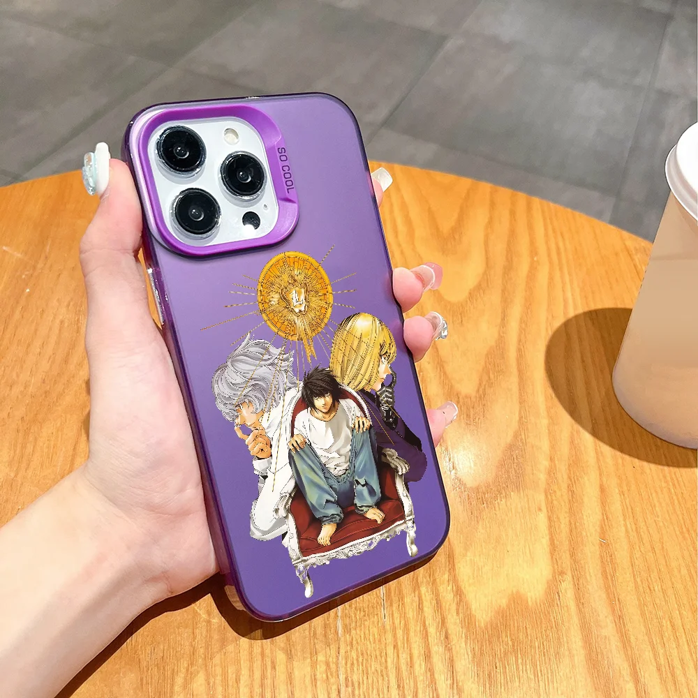 アニメ デスノート スマホケース iPhone 12 11 13 14 15 16 17Max Pro Plus Mini用 エレクトロプレートシルバー lMDaserカラーカバー