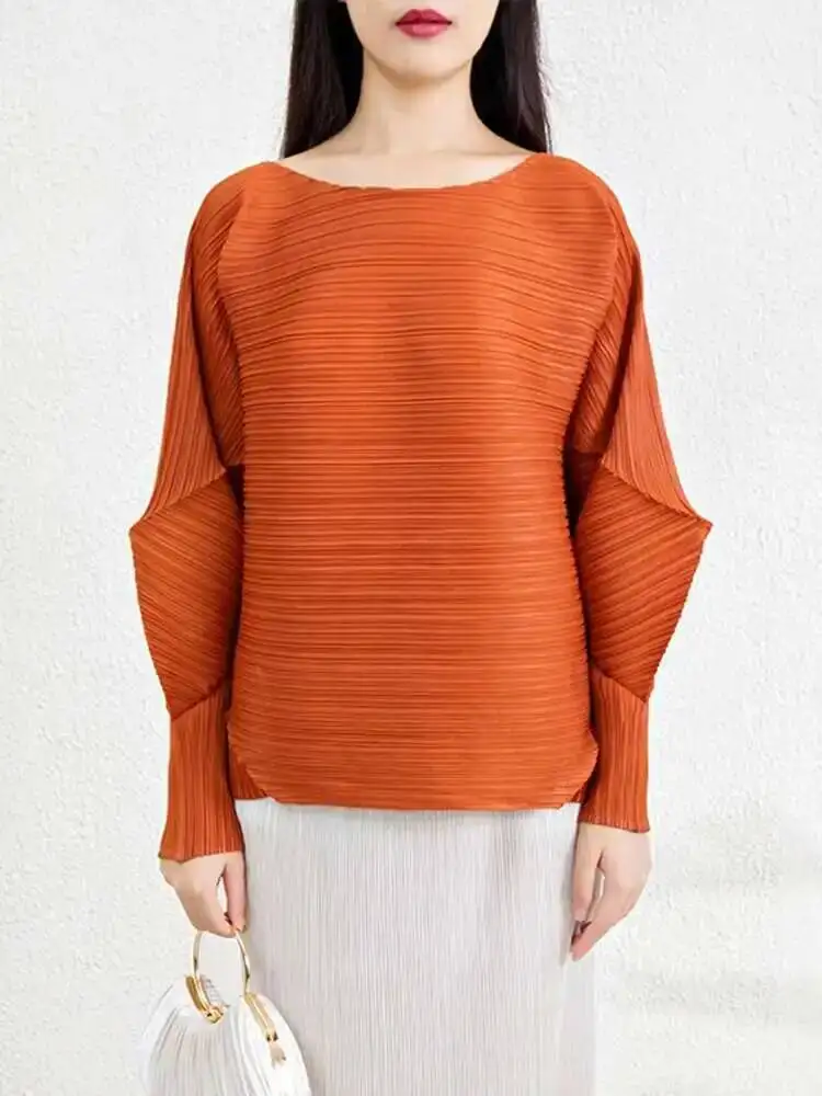 Pleated Round Collar T Shirt Women Full Sleeve Solid Color Versatile New 2026 Irregular Niche Design Female Tops 17GCT2Q