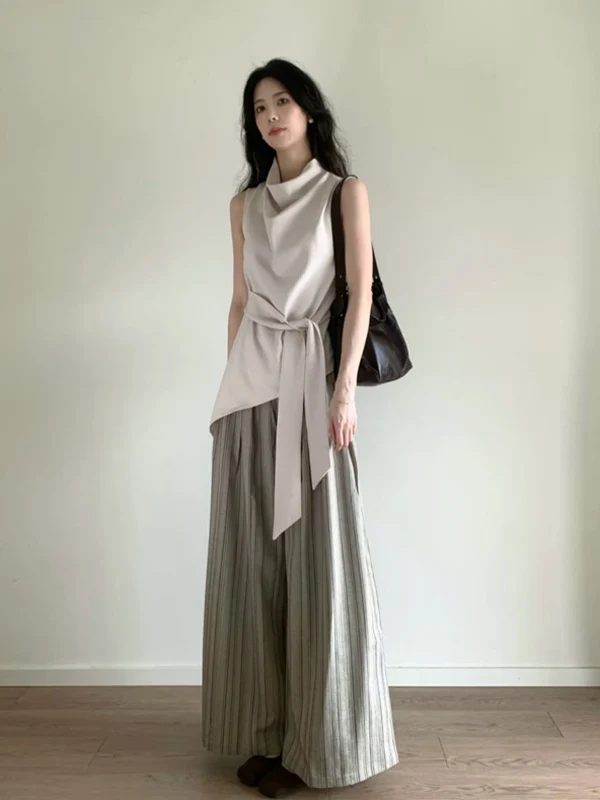 

Elegant 2025 Summer Fashion Set Vintage High-End Sleeveless Top Casual Pants Two-Piece Ensemble for Women 18-25 Years Old
