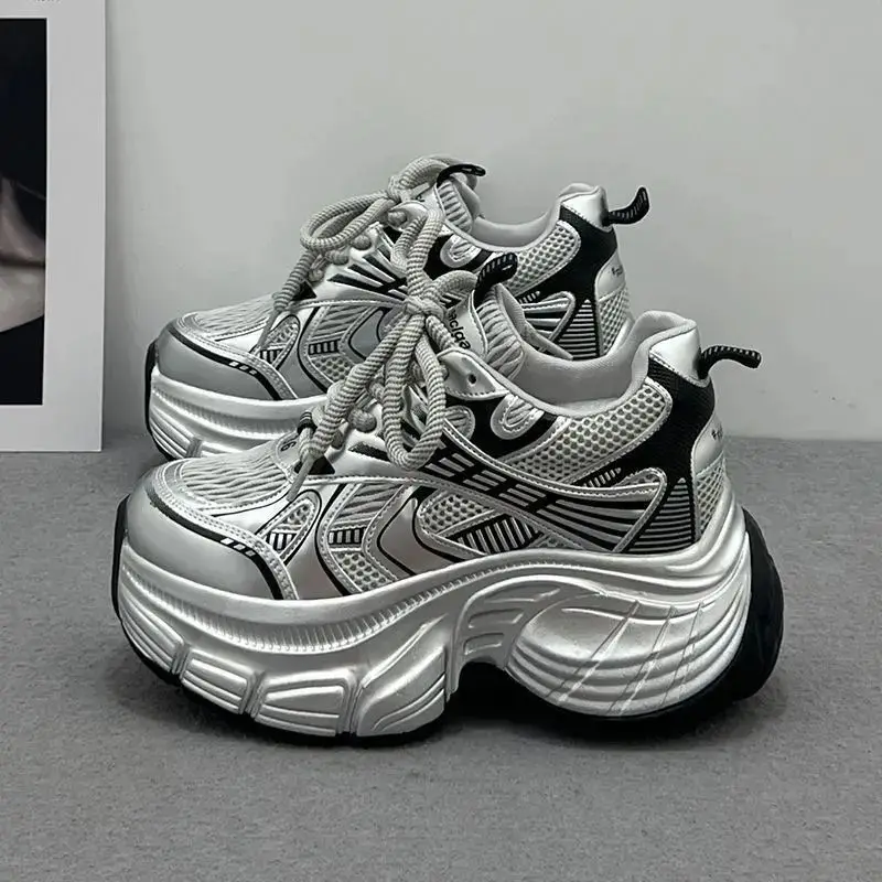

Dad's shoes, women's 2025 new casual sports shoes, breathable mesh, super hot thick sole, height increasing shoes