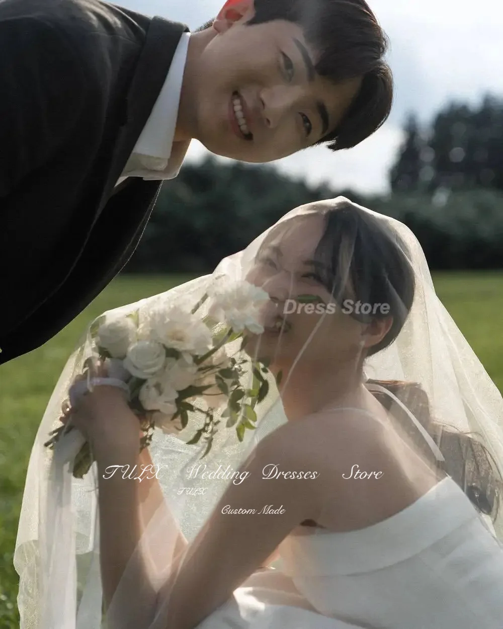 韓国のウェディングドレスTULX-Aライン,スパゲッティストラップ,ソフトサテン,ノースリーブ,シンプルなコルセット,ブライダルガウン,床の長さ,写真撮影