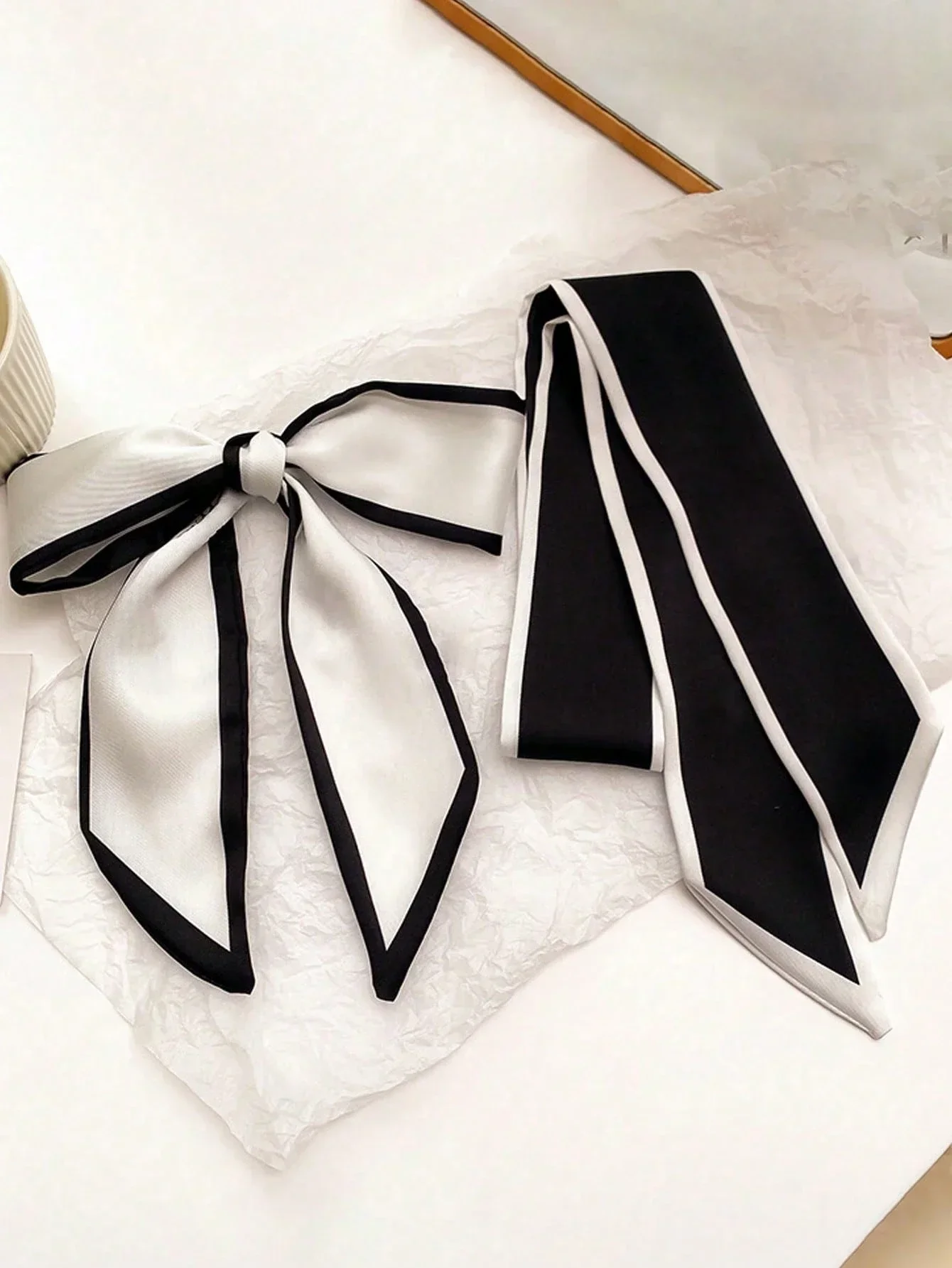 

2pcs Women's Black And White Satin Ribbon Scarf Bowknot Hair Accessory Versatile Neck Scarf