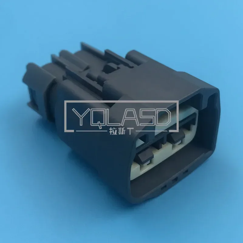 1 Set 2 Way 9.5mm Electronic Booster Pump Socket AC Assembly Plastic Waterproof Connector For Ford Focus