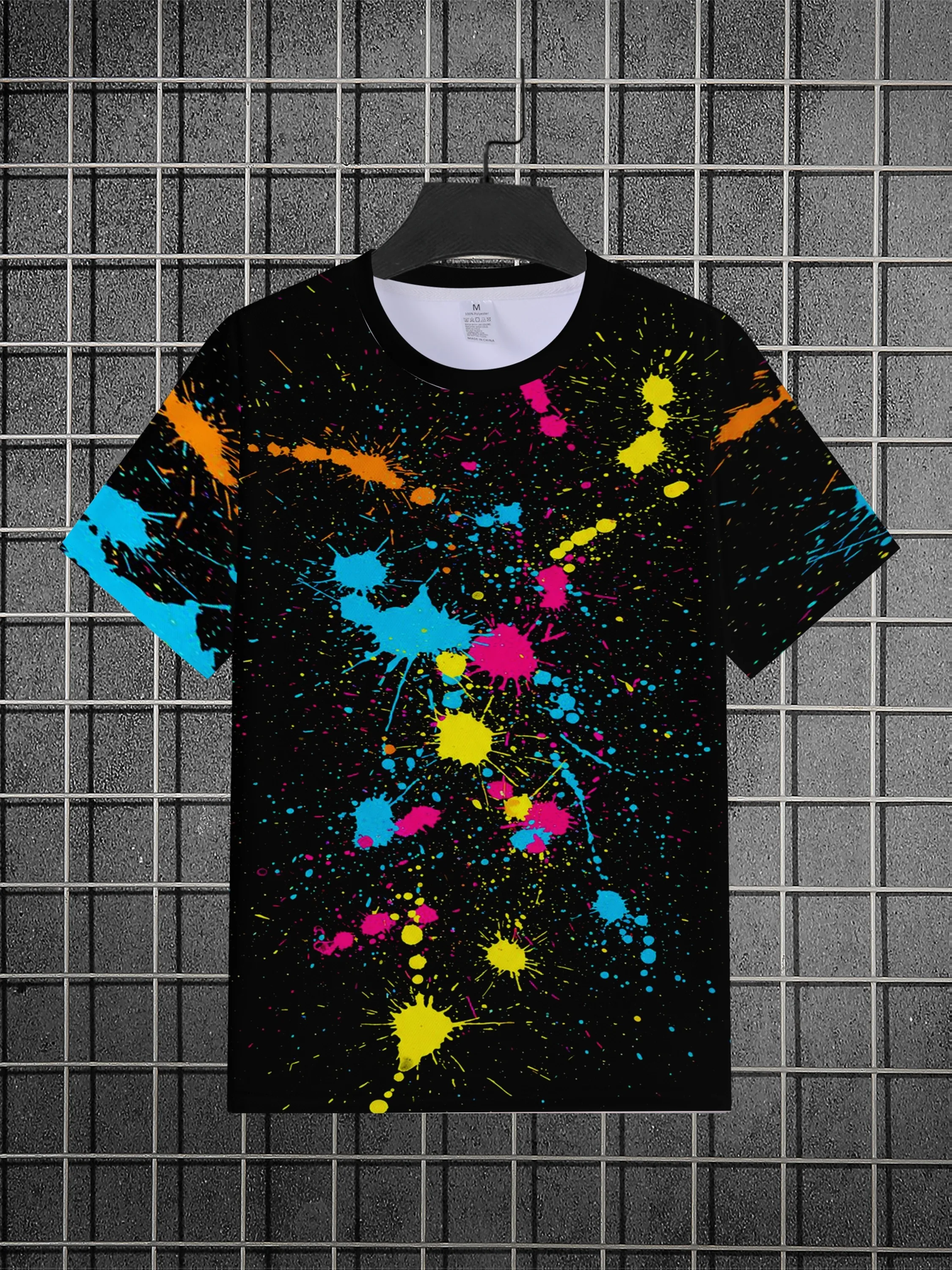 Men Colorful Paint Splatter Print Black Short Sleeve Crew Neck Casual T-shirt
