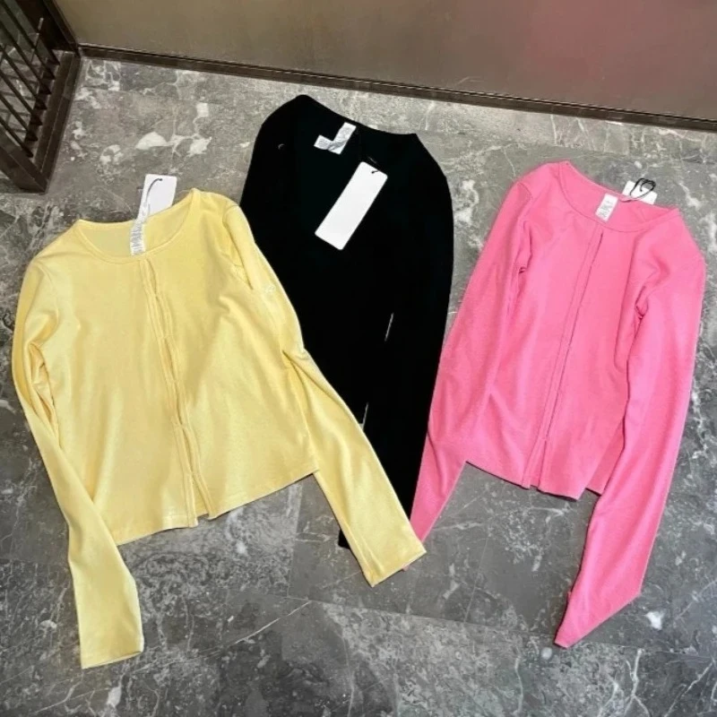 2026 Summer Long-sleeved T-shirt Cotton Slim Breathable Pilates Yoga Top Fashion Stretch Seamless Fitness Running Sports Top view 6