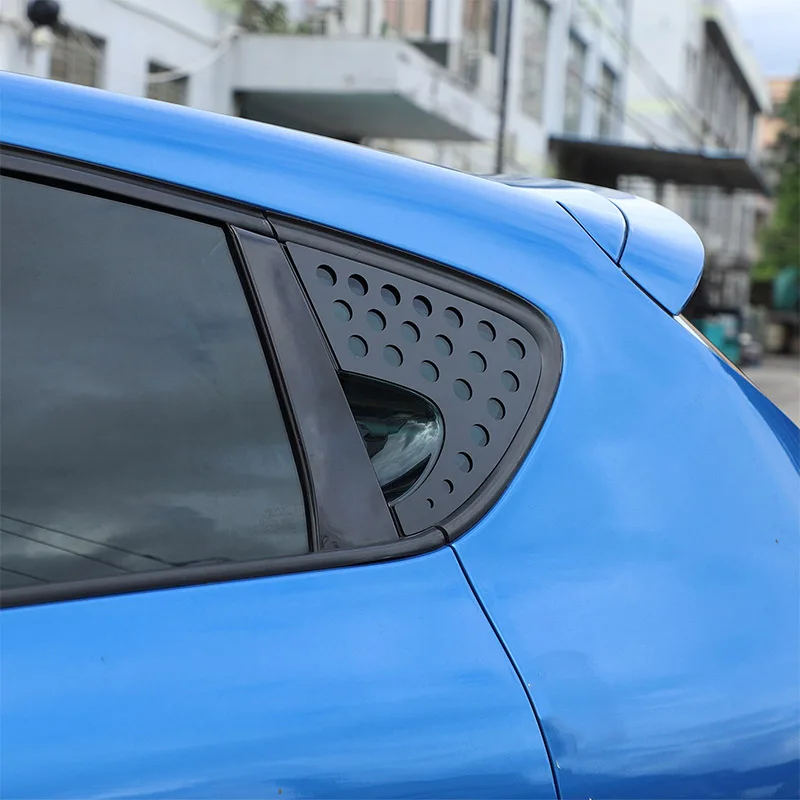Stop aluminium dla SEAT Leon MK2 2008-2012 tylna szyba samochodu Protector konstrukcja o strukturze plastra miodu naklejka wykończeniowa akcesoria samochodowe — zdjęcie 6