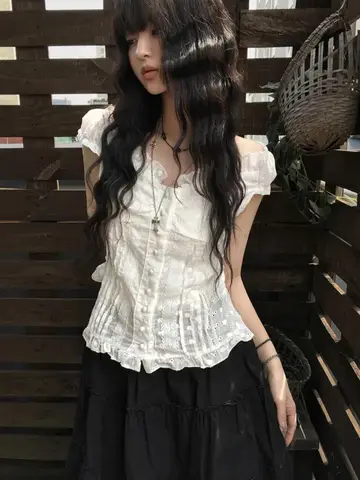 8 best sales romantisk blus - №1