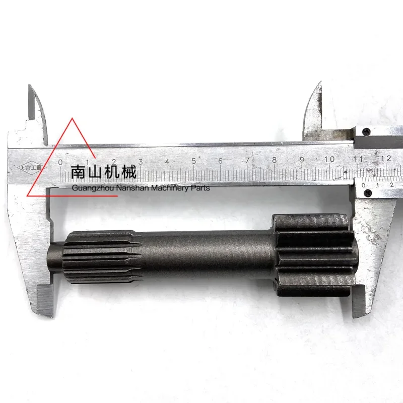 

KOMATSU PC56-7 traveling tooth box center tooth motor gear box gear shaft excavator accessories parts