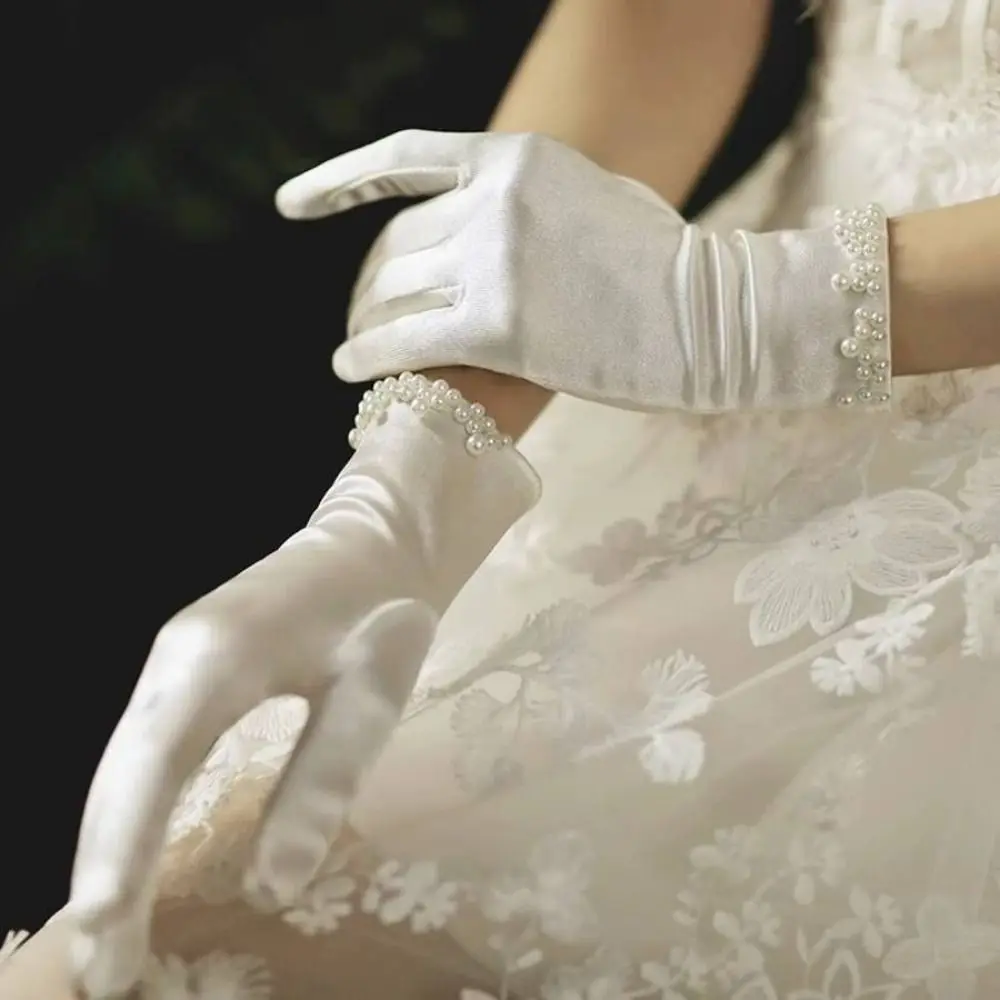 

1 Pair Marie Cat Cos White Satin Gloves Wedding Short Glove Elegant Bow Knot Gloves Sweet Mesh Lace Gloves Women Ladies/Girls