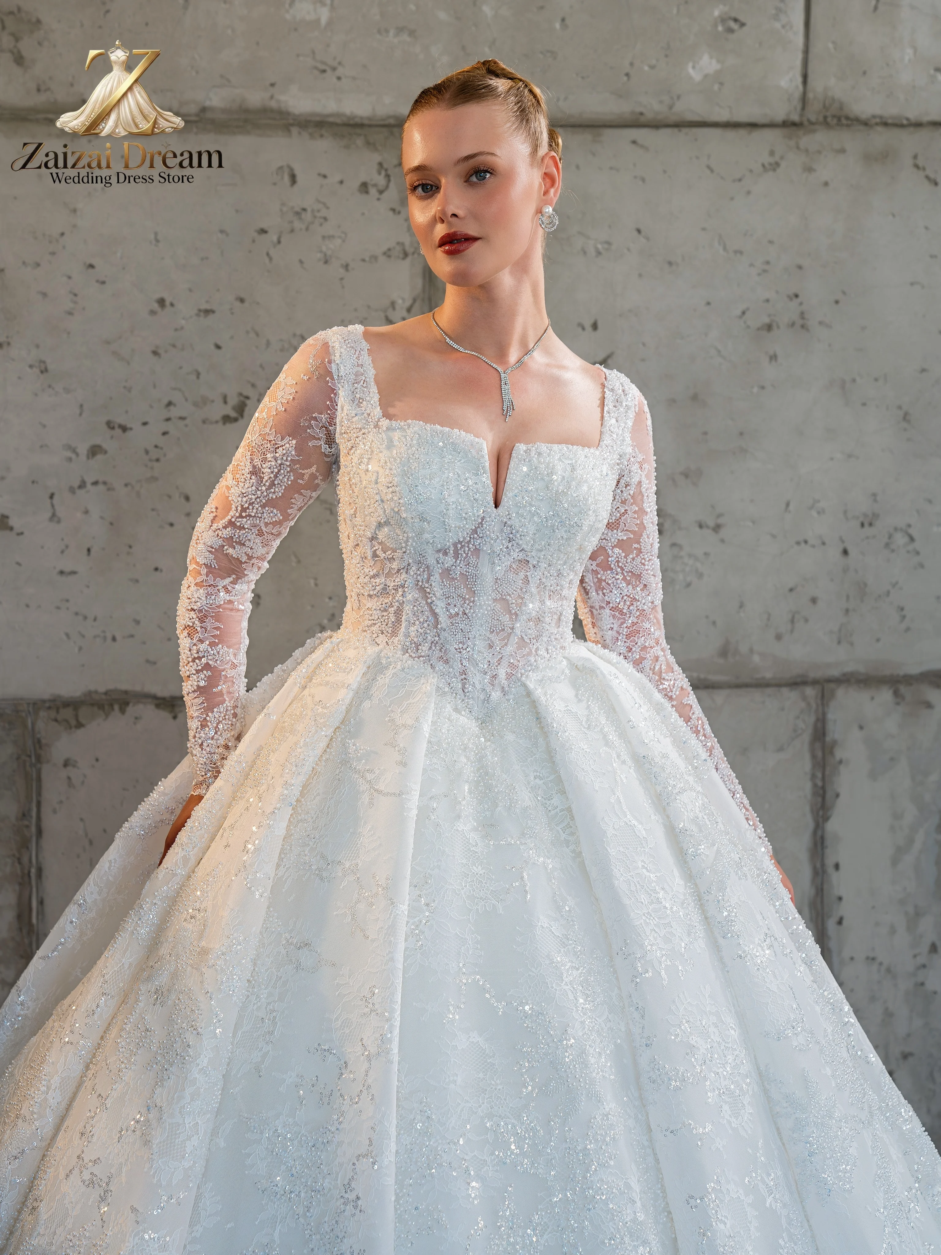 Customized Luxury Ball Gown Wedding Dress Long Sleeve Lace Bridal Gown Square Neck Sparkle Beaded Wedding Dress Vestido De Novia