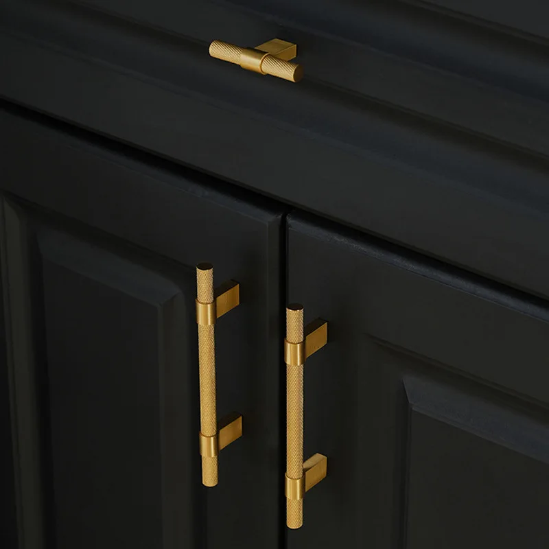 KEDLO Massiver Messinggriff mit Rändelung, klassisch, 500 mm, europäischer Luxusmöbelgriff, gebürstetes Messing, langer Griff – Detail 12