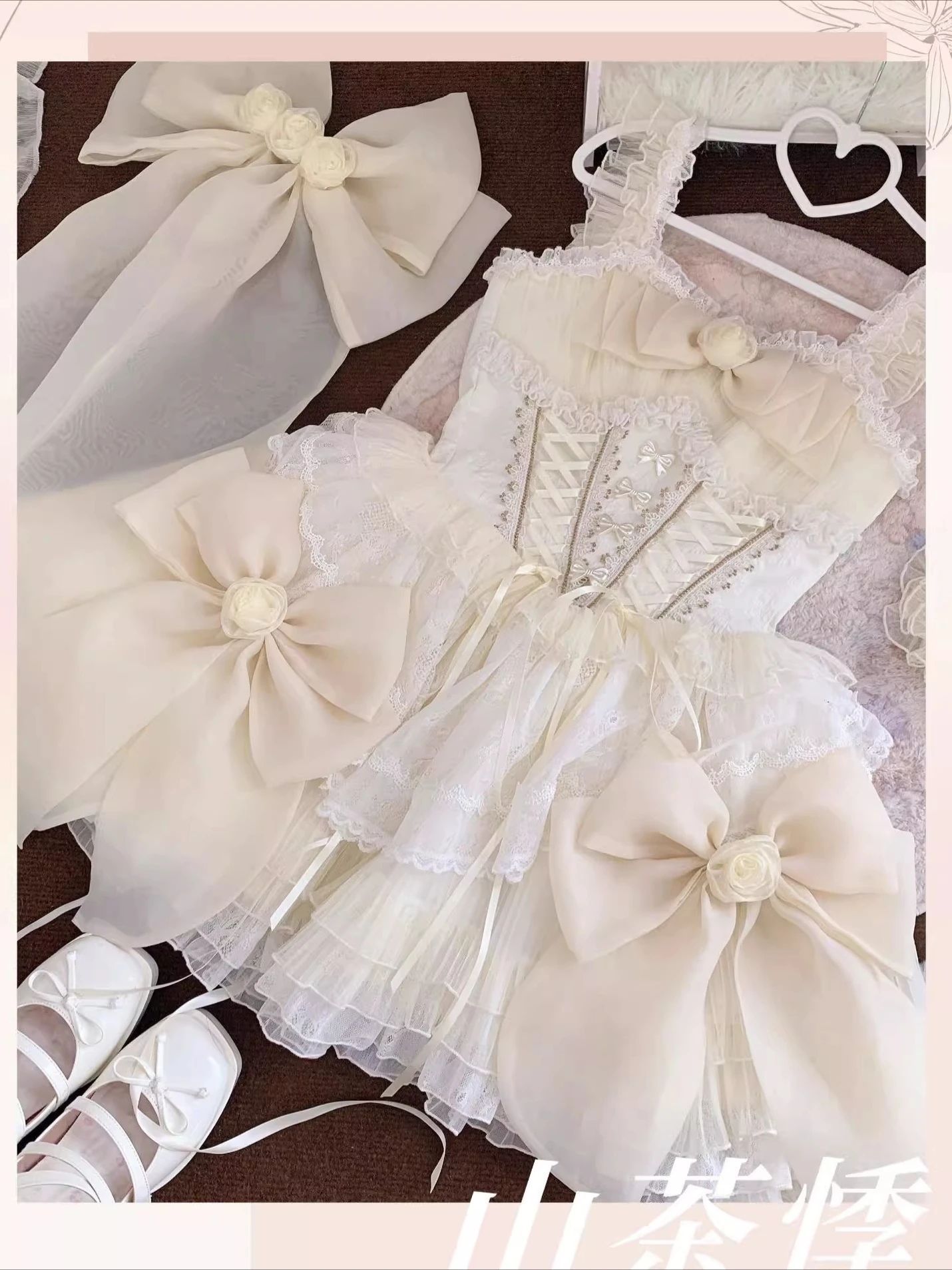 Original Lolita Sanftes Brautkleid für Frauen First Love Süßes Beige Geburtstagskleid Rüschen ärmelloses kurzes Prinzessinnenkleid