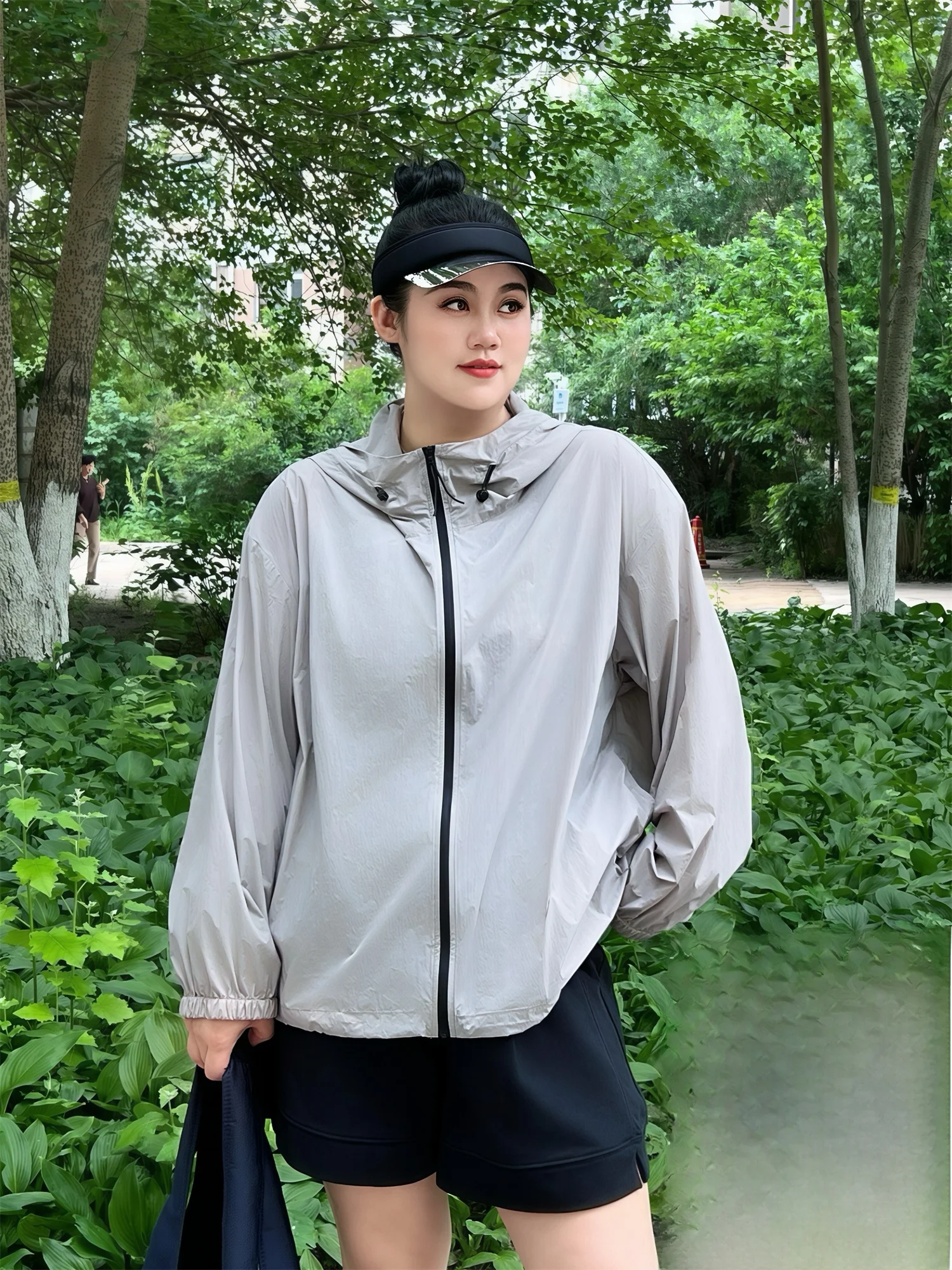 

Casual Large Size Women's Jacket Sunscreen UV Protection Breathable Mask Elegant Style Summer Outerwear Regular Sleeve Length