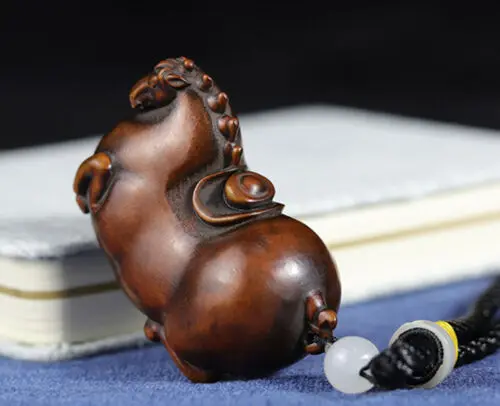 GY020 - 6X4.6X3.5 Hand Carved Boxwood Figurine Carving Netsuke : Handsome Horse