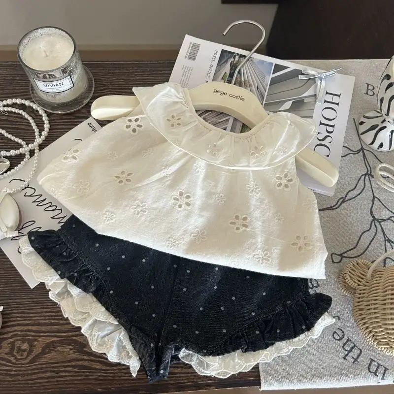 Girls' Summer Set 2025 New Children's Wear Girls' Middle  Children's Stylish Tank Top Fashion Cowboy Shorts Two Piece Set
