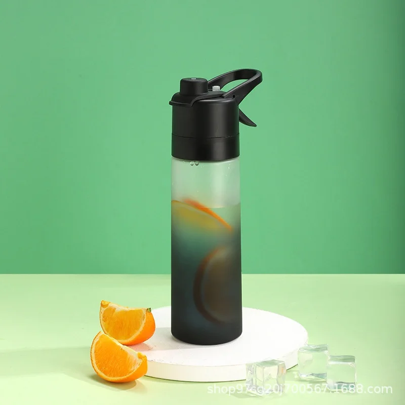 650ml Gradual Change Water Spray Bottle PC Material Large Capacity Water Cup Outdoor Travel Mug Portable Tumbler Summer Drinks