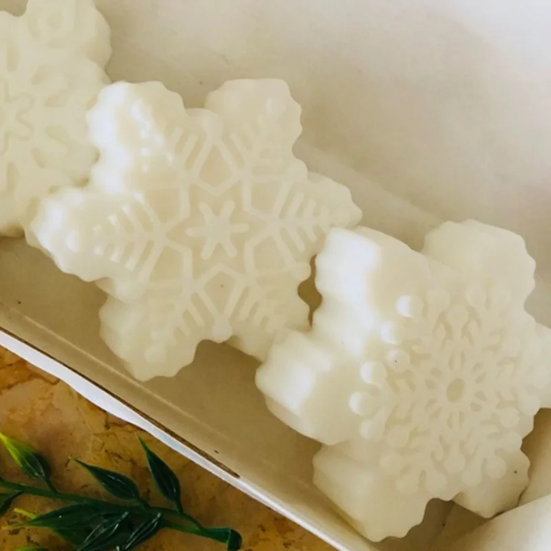 Christmas Snowflake Candle Silicone Mold Handmade Soap Aromatherapy Gypsum Resin Ice Mould Candle Making Kit Home Decor Gifts