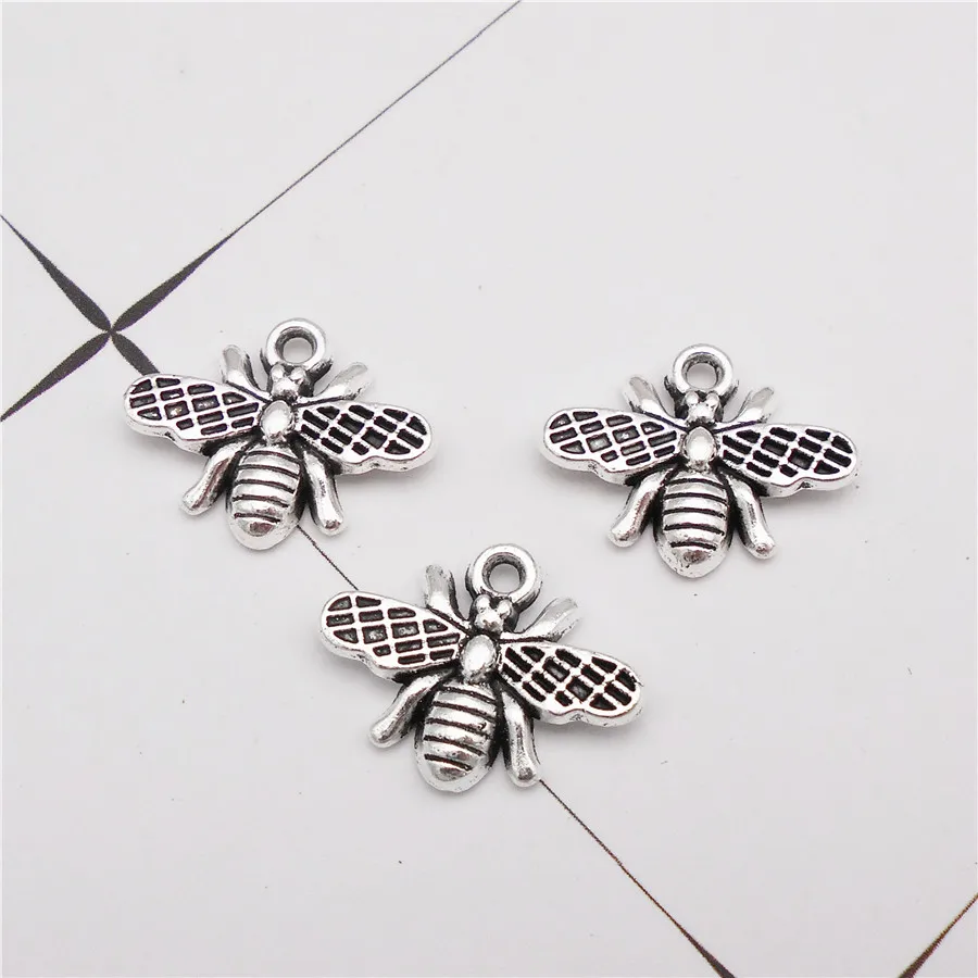 GraceAngie 30PCS Zinc Alloy Bee Charms Antique Silver Color Honeybee Insect Pendant Necklace Bracelet Handmade Jewelry Accessory