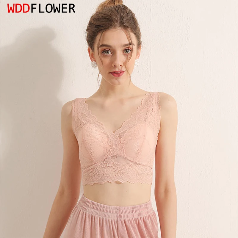 

Women 100% Natural Silk Lining with outside lace fabric Comfortable Wireless Wire Free Bandeau Bra Bralette TG125