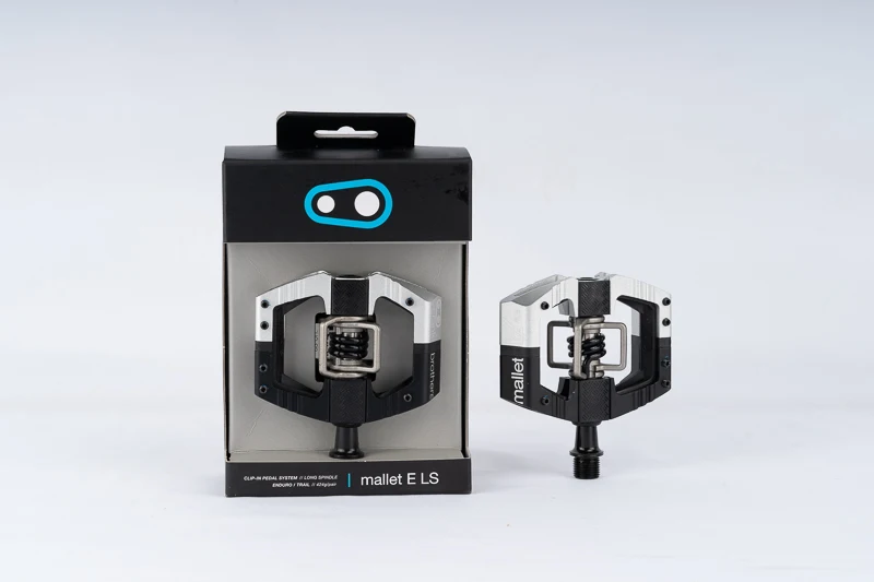 CRANKBROTHERS MALLET ENDURO LS PEDALS  6061-T6 Aluminum  94mm x 75mm Concave platform for secure foothold