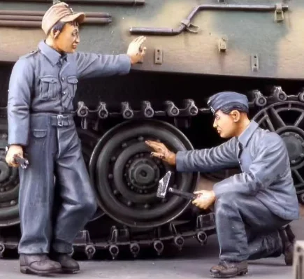 Hochdetailliertes 1:35 Resin-Miniaturfiguren-Set, 2 Stück, unmontiert und unbemalt, Panzerbesatzungs-Modellbausatz, Diorama-Hobby-Sammlerstück für Modellbau.