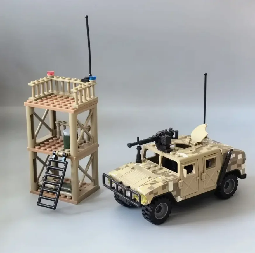 Torre de relógio militar e carro montar blocos de construção conjunto base de combate terrestre diy blocos brinquedos para crianças