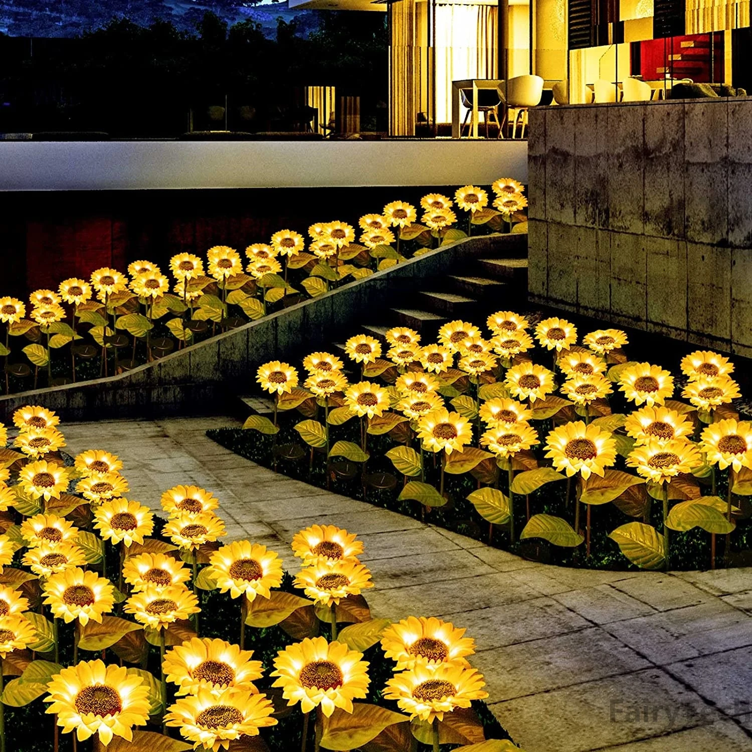 Solar Sunflowers Lights IP65 Waterproof LED Garden Light Outdoor Pathway Lights Garden Stake Lights for Patio Lawn Yard Balcony