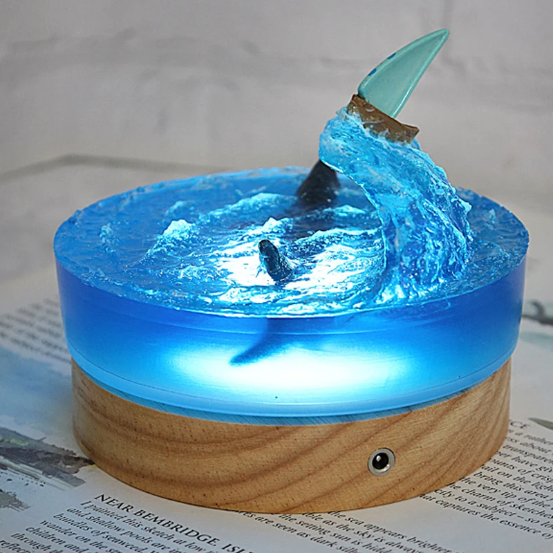 Luz de mesa de resina para decoración de veleros, lámpara de tiburón con ola de mar, tema de noche, carga USB