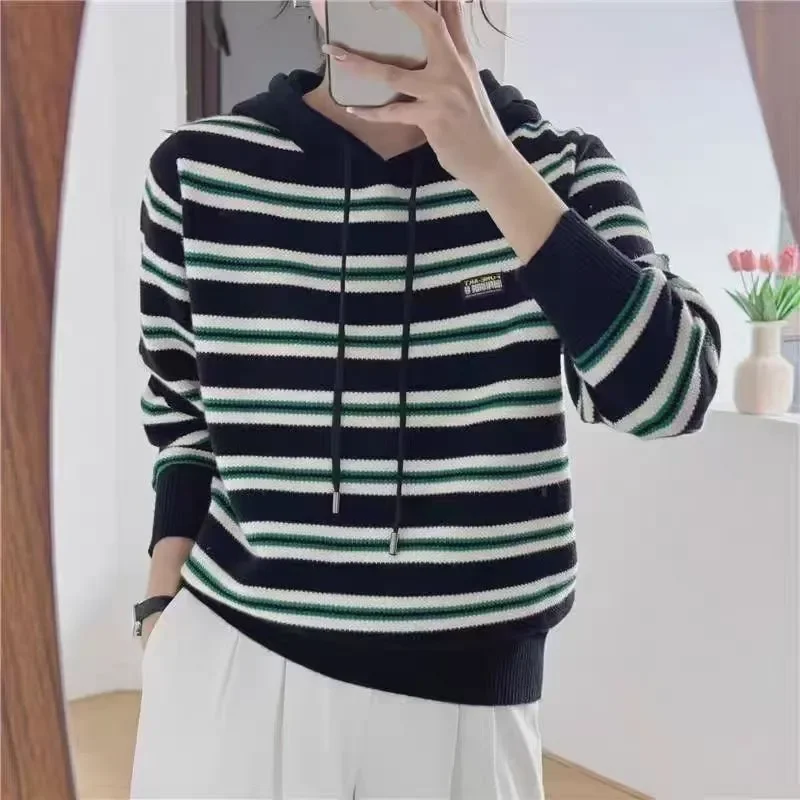 

Fashion Autumn Winter Long Sleeve New Knitted Sweater Hooded Sweatshirt Women's Western Style Loose Top