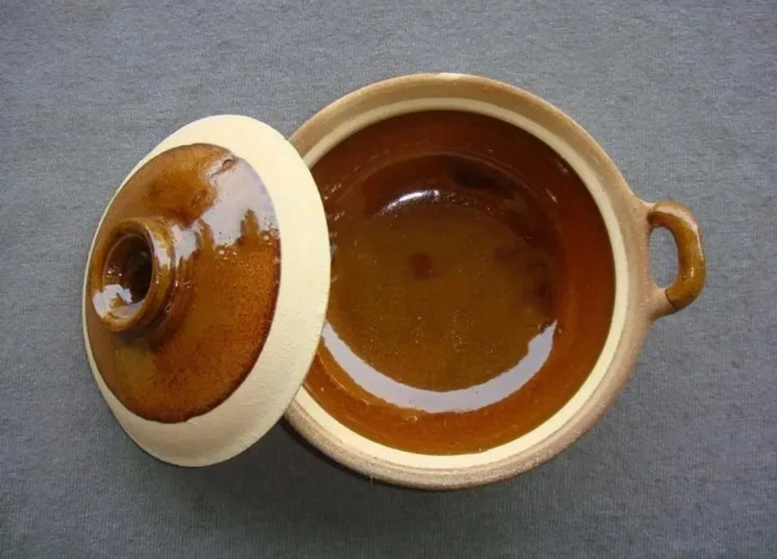 

Fragrant Spray Claypot Rice Single Handle Casserole Open Fire Clay Pot Traditional Soil Kiln Soil Stoneware Earthenware