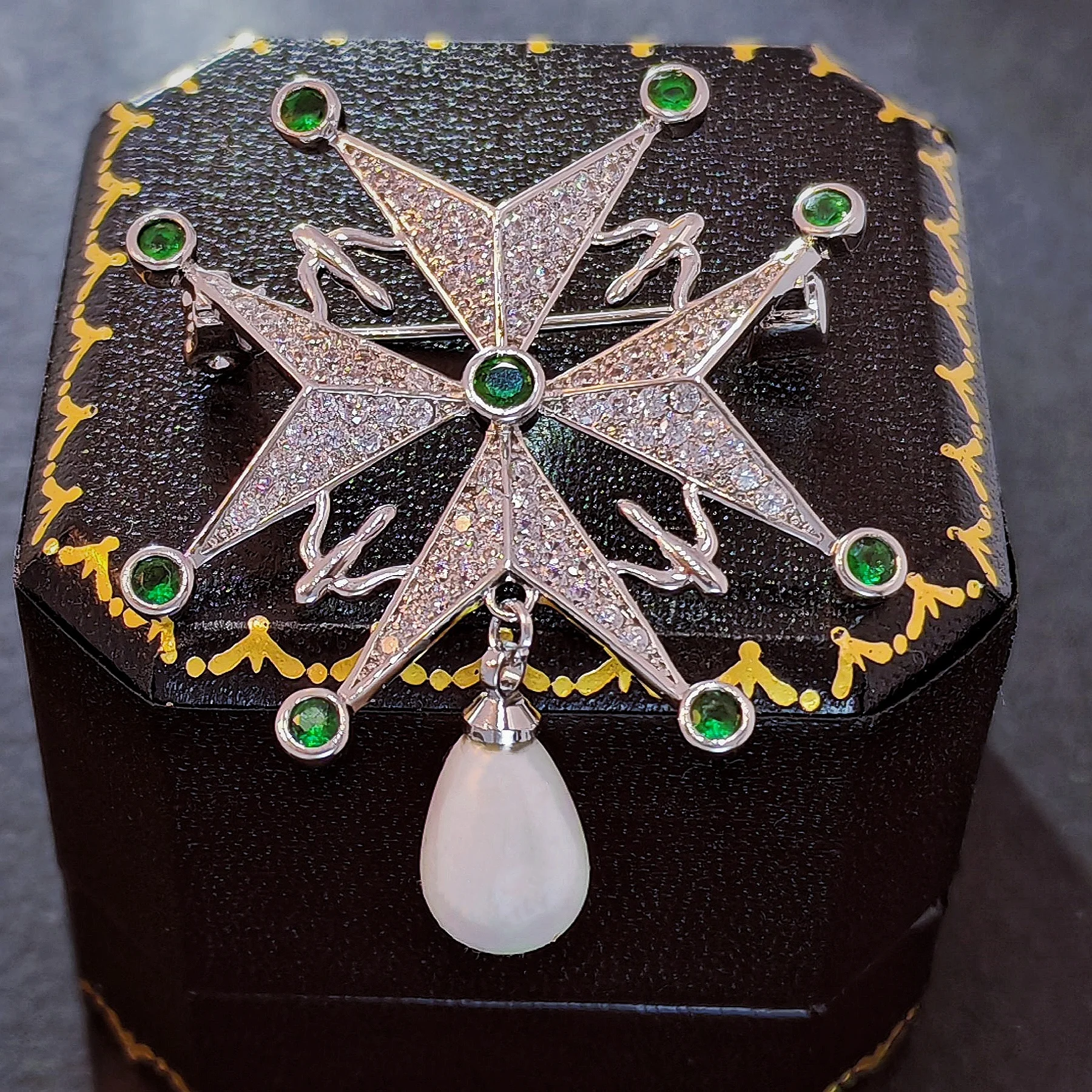 Religious Vintage Emerald Deco Clear White Maltese Cross Drop Brooch Pin Church Jewelry