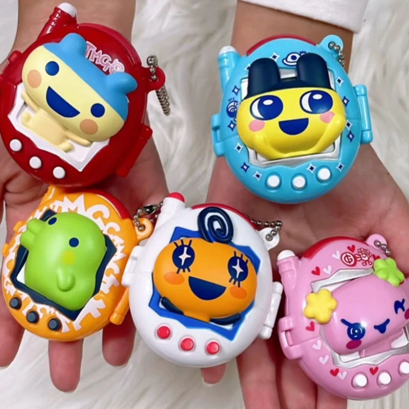 小物・アクセサリー BANDAI Tamagotchi ochiai model Bandai Original Gashapon Tamagotchi Character Keychain - Series 3