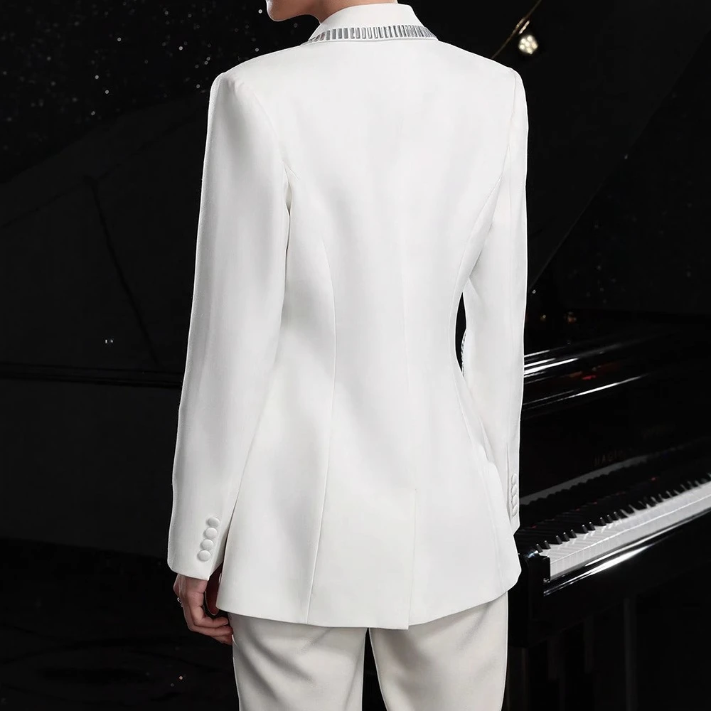 TWOTWINSTYLE الصلبة التخسيس تقسم الإصلاح الساخن السترات للنساء التلبيب طويلة الأكمام المرقعة واحدة الصدر سترة الملابس النسائية