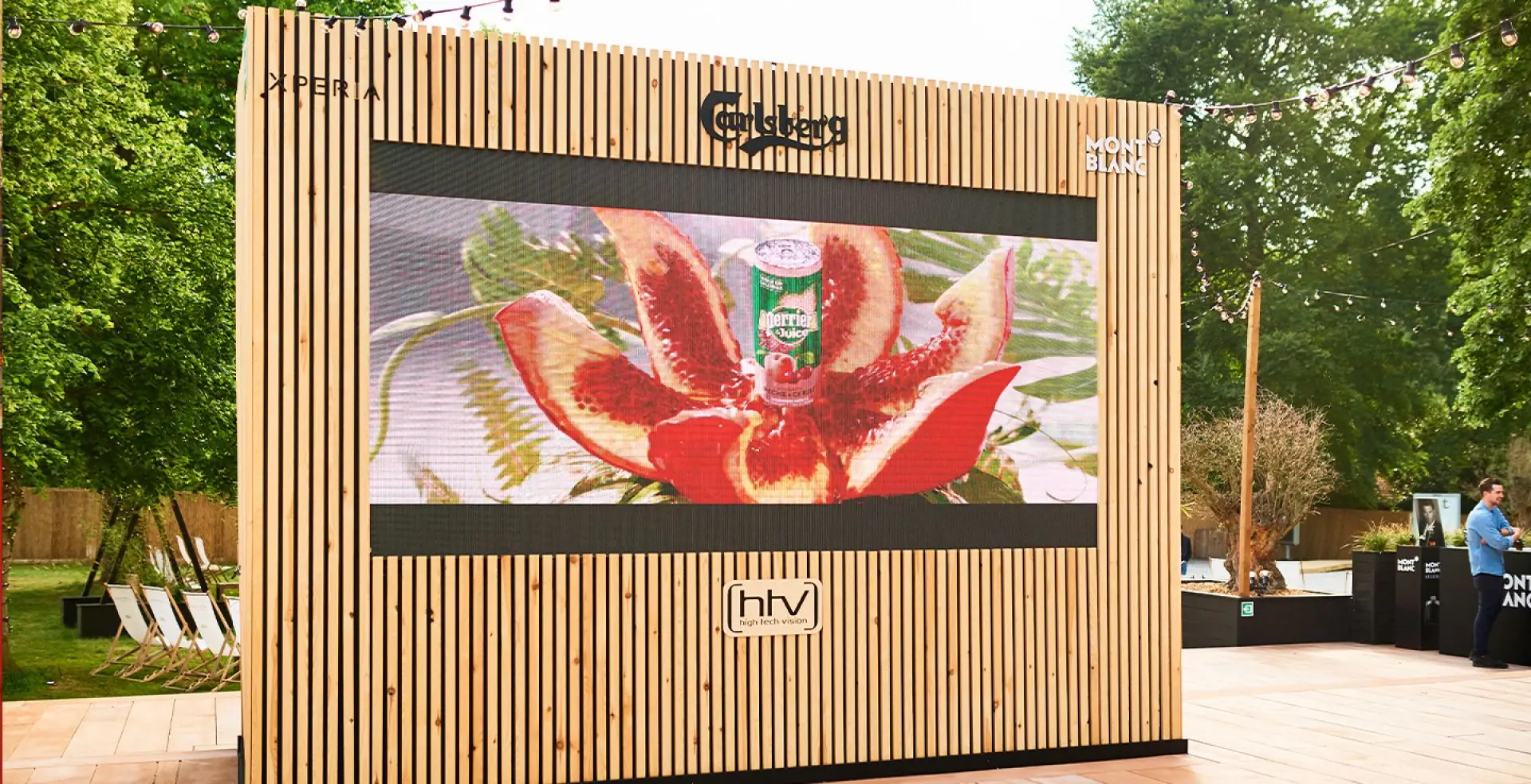 Factory Direct Sales P10 P8 Outdoor Advertising Video Wall