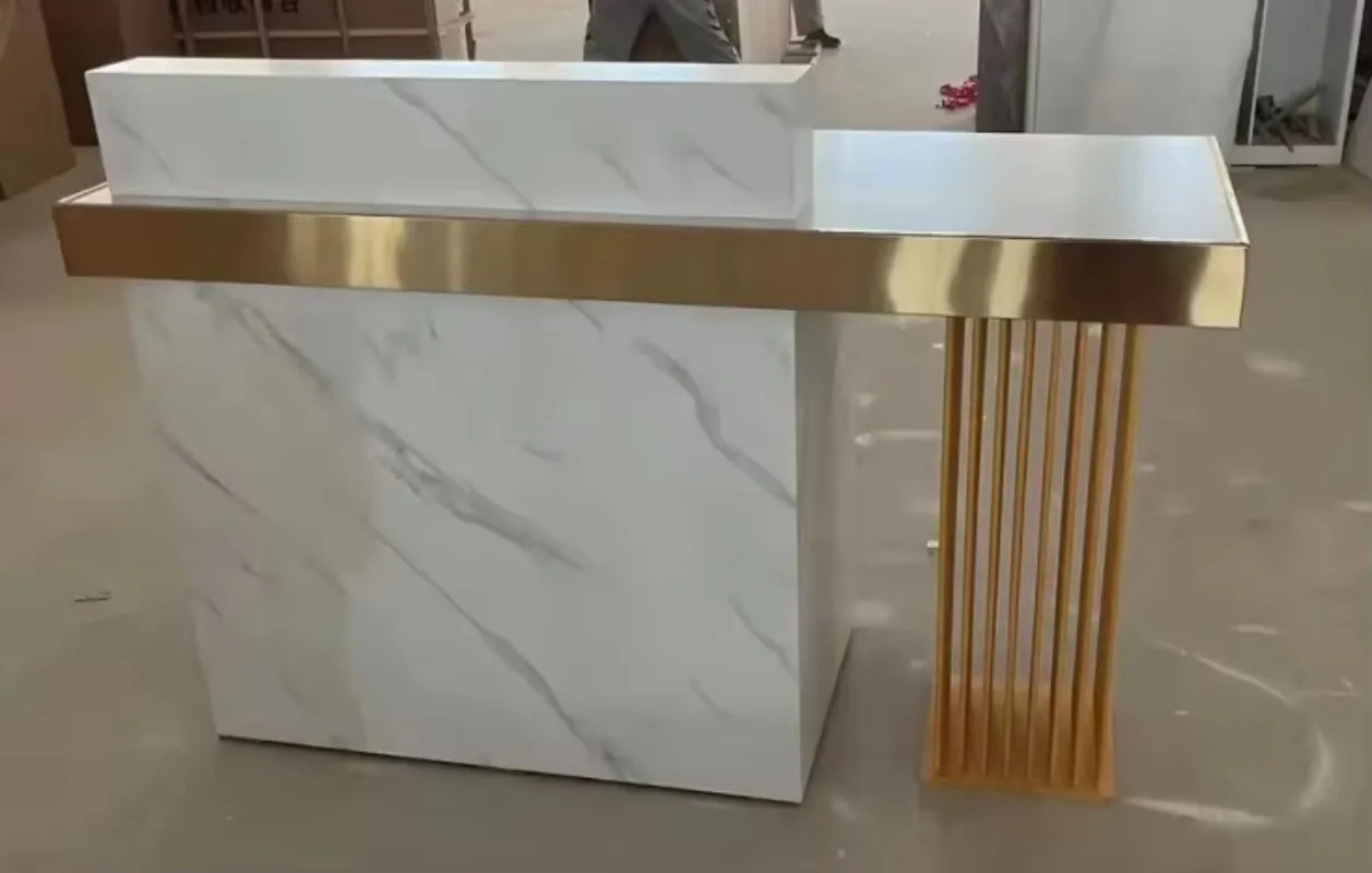Modern White Small Wood Adjustable Height Durable Front Desk Front Desk for Beauty Salons Barber Shop Hotel Spa Hospital