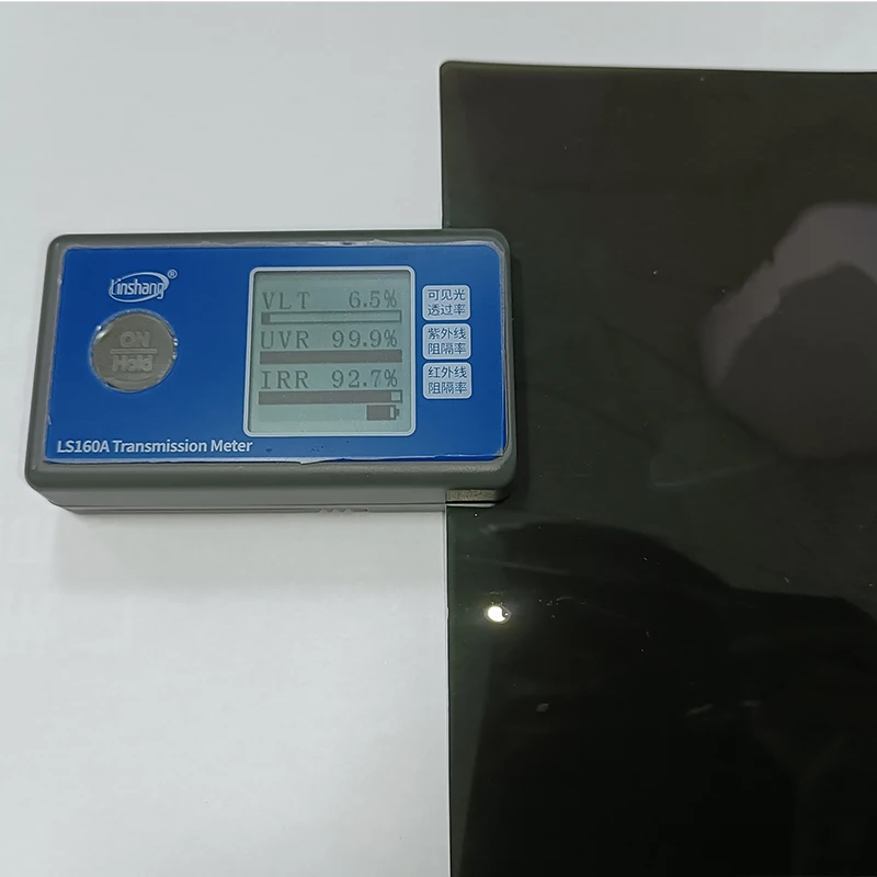 ฟิล์มกรองแสงติดรถยนต์ Deekus-MTS05 PET Nano Carbon รุ่น CS20 VLT05% แบบมีกาวในตัว สำหรับติดกระจกรถยนต์