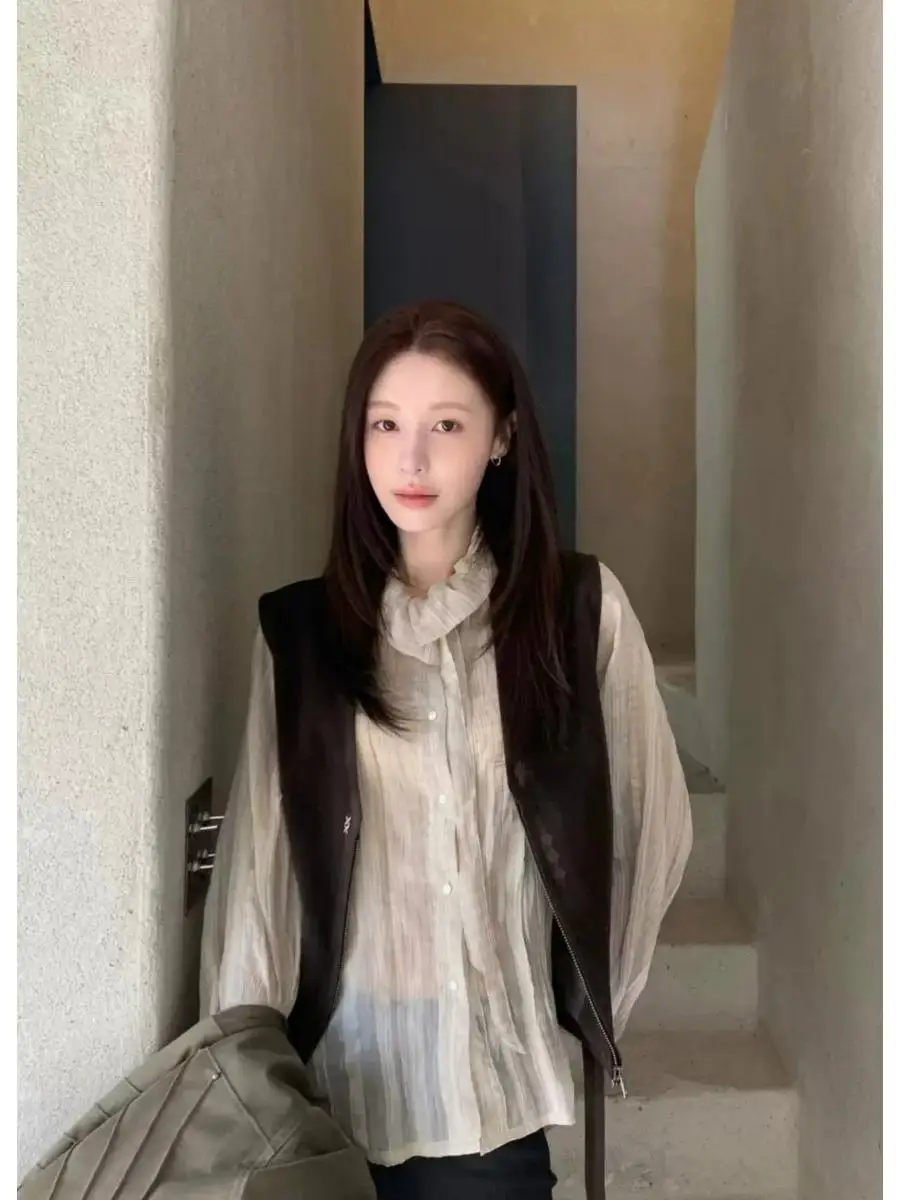 

High Collar Shirt Women's Lightweight Breathable Plaid Tie Long Sleeve Shirt Spring Casual Style Loose Fit