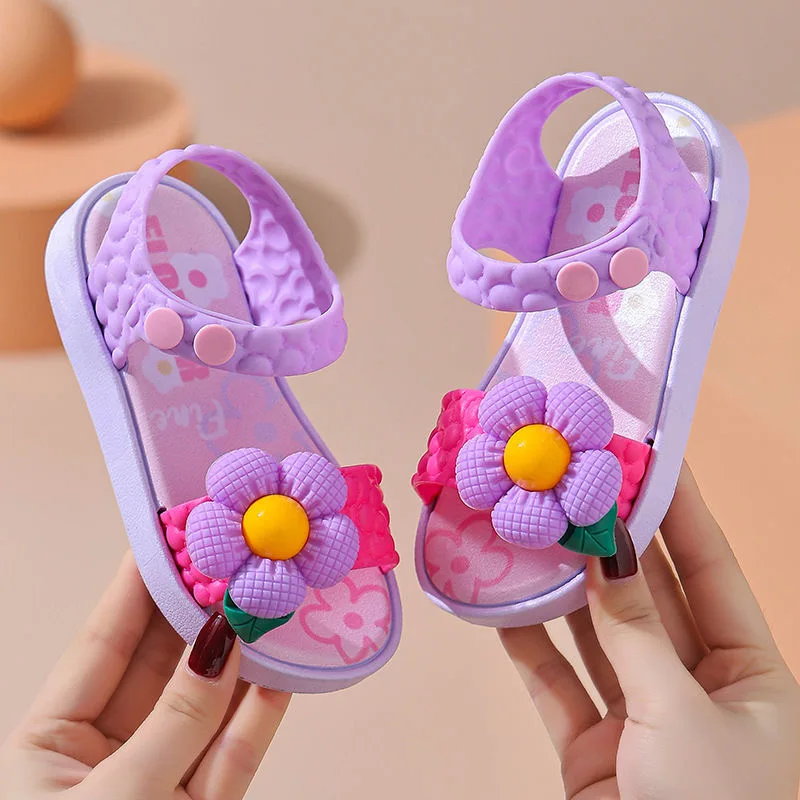 Girls summer sandals non-slip breathable cute little princess wearing beach shoes children girls sandals Korean version