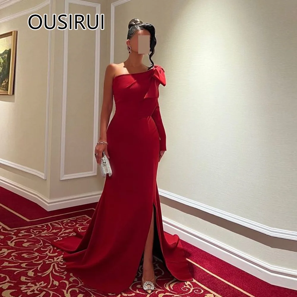 

One Shoulder Saitn Ruffles Evening Party Gown with Long Sleeve Court Sexy Mermaid Side Slit Bridesmaid Gown Saudi Custom Made