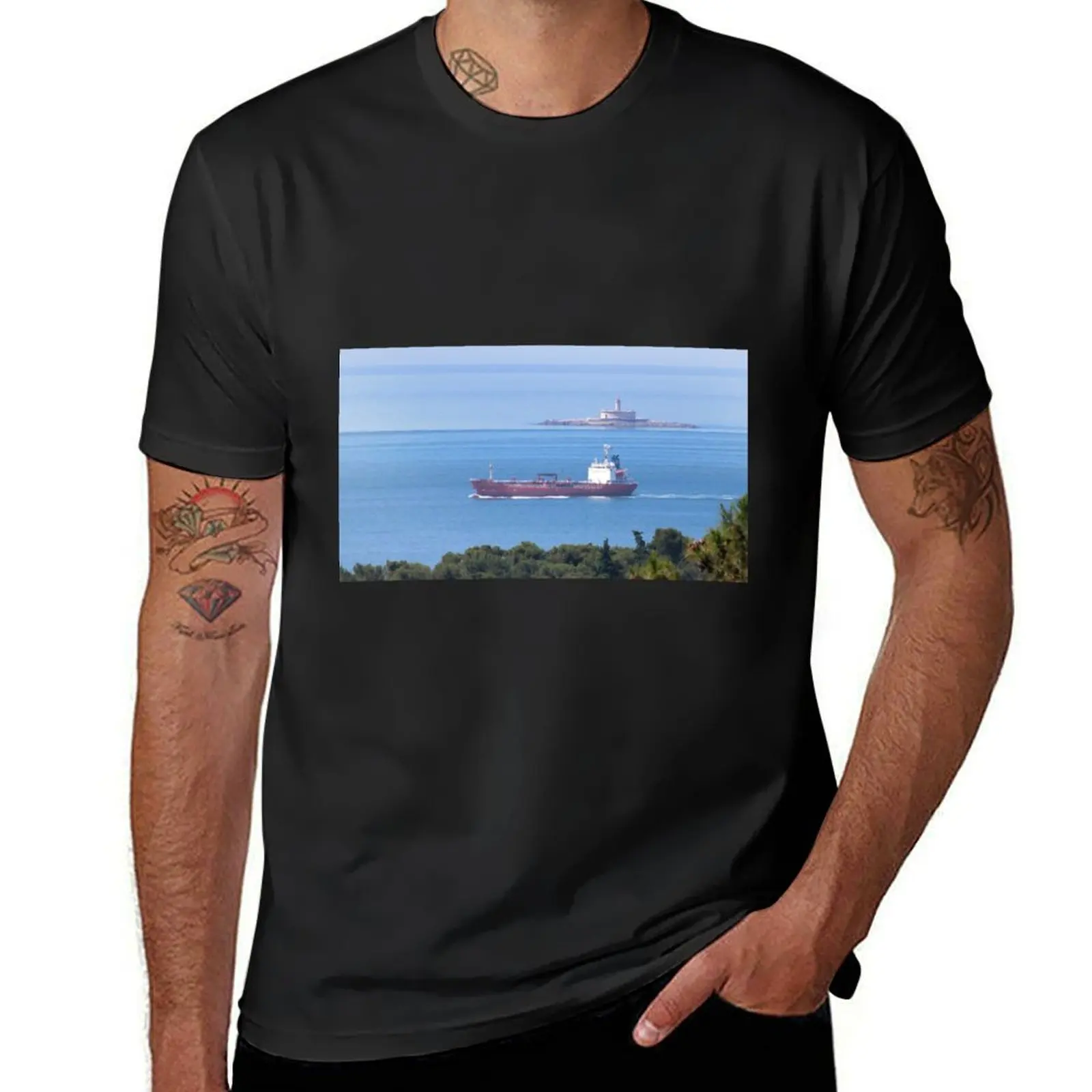 ship and the Bugio lighthouse. Lisbon T-Shirt korean fashion Short sleeve tee clothes for men