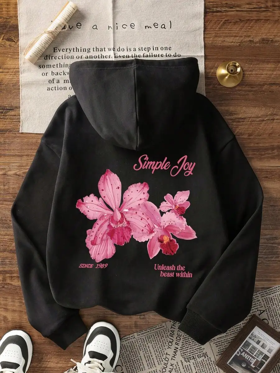 Women's Floral Print Long Sleeve Drawstring Hooded Sweatshirt With Pockets, Casual Loose Versatile Holiday Style Top, Fashionable Winter Clothing, Suitable For Daily Wear White Spring