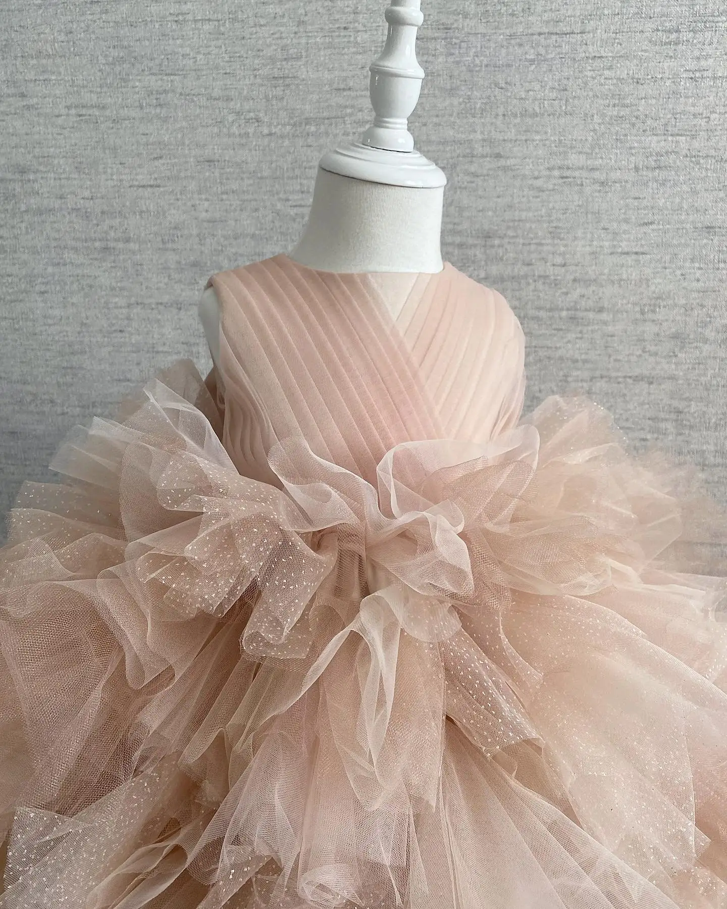 Robe de luxe en dentelle pour filles, effet d'illusion de boutons dans le dos, joli nœud, rose, robes de fête pour enfants, robes de princesse pinkPrincess