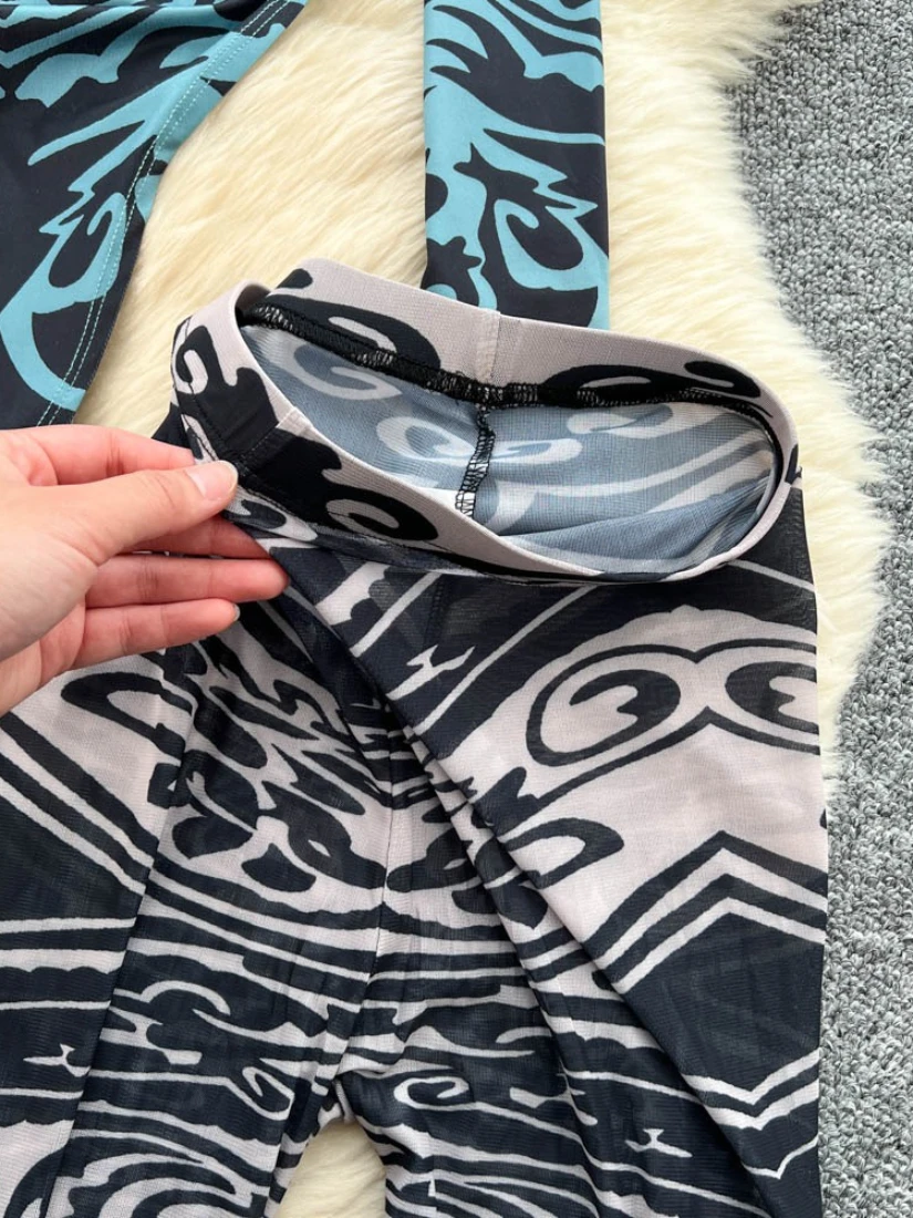 Foamlina Sexy 2-teiliges Set für Damen, V-Ausschnitt, lange Ärmel, bedruckt, schmale Bodys und elastische Taille, durchsichtige Netz-Leggings-Anzüge