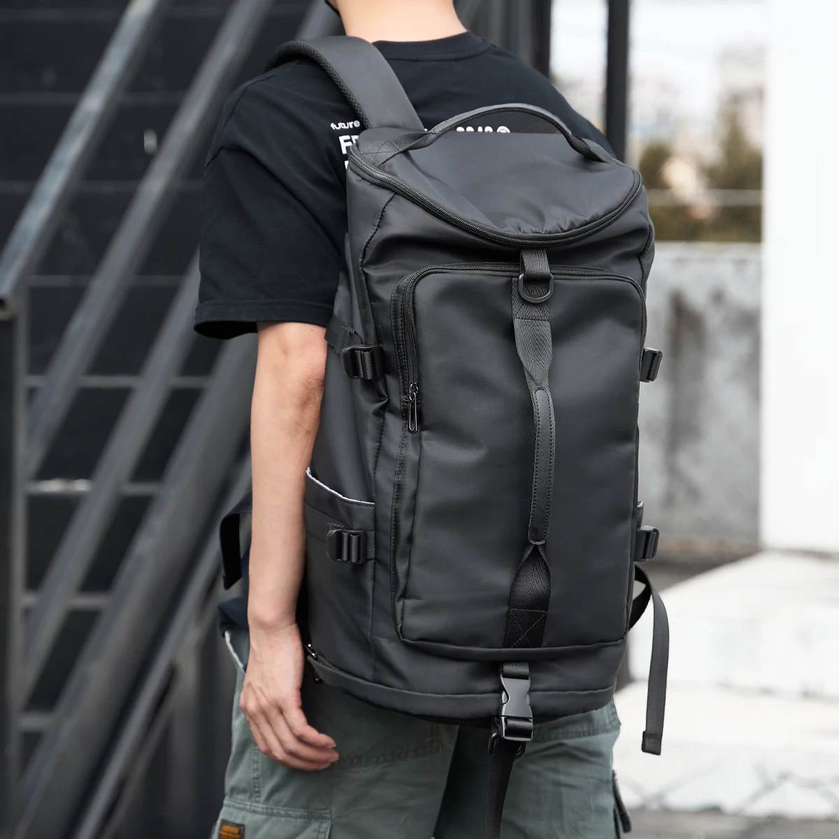 

MOYYI Large Men Travel Hiking Backpack Waterproof 40L Gym Backpack Weekender Duffle Bag Multi-function Oxford Overnight Backpack